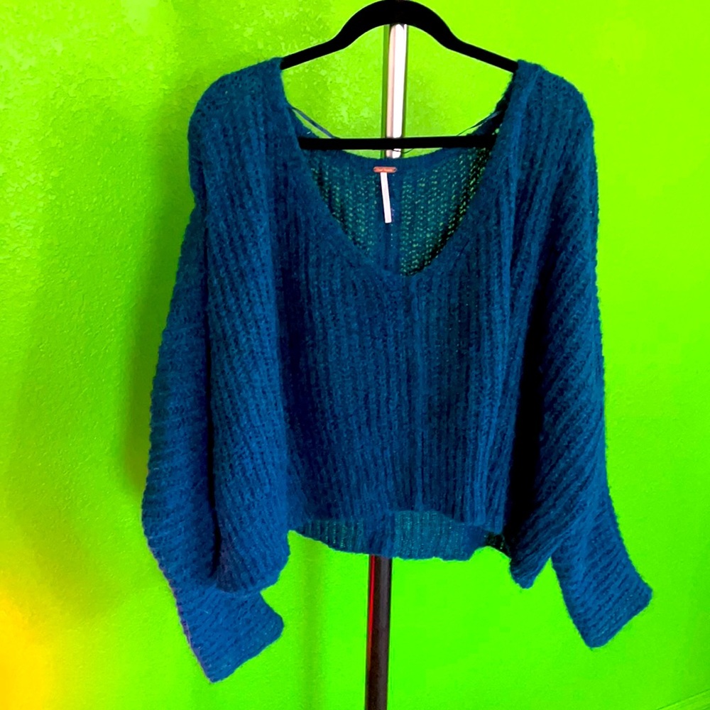 Free People. Size S/P oversized sweater.